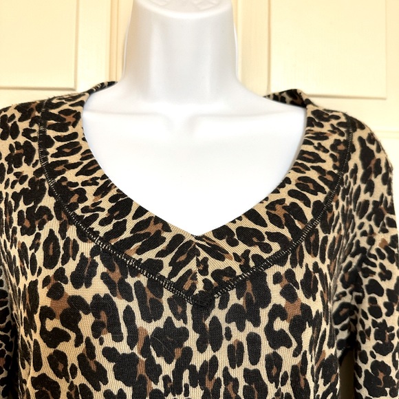 Tory Burch Long Sleeve Wool Sweater - Picture 2 of 6